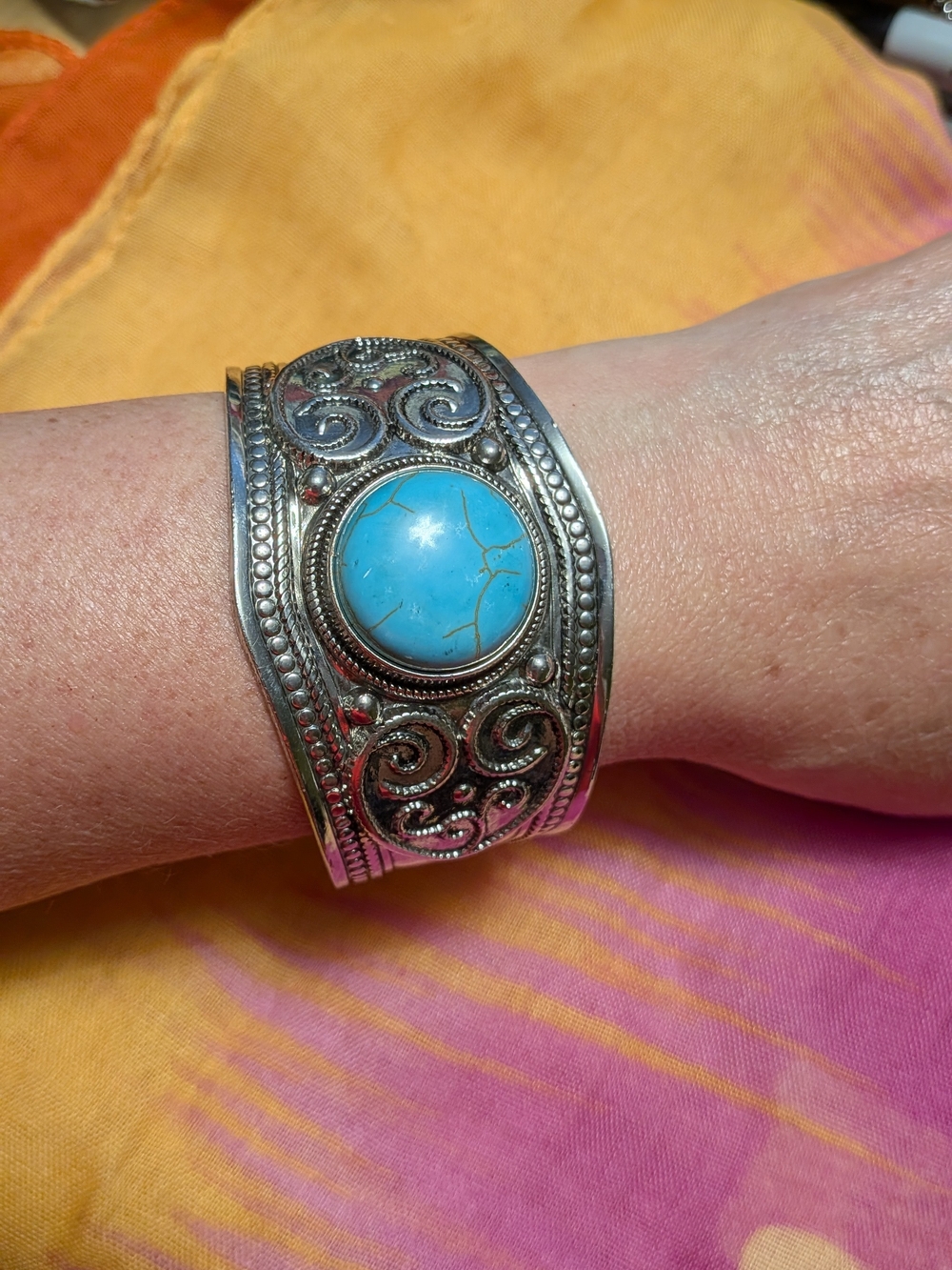 Boho Silver Tone Faux Turquoise Oval Cabochon Scroll Wide Statement Cuff